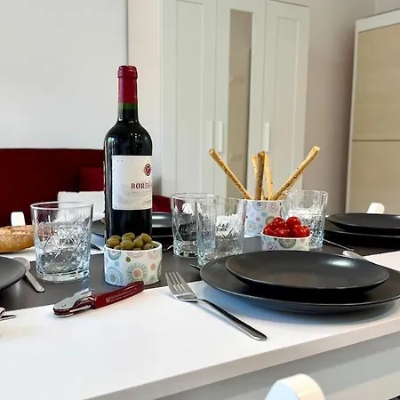 Le Cocoon - Proche Centre - Climatisation - Wifi Apartment Menton