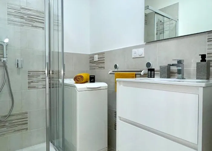 Le Cocoon - Proche Centre - Climatisation - Wifi 公寓 芒通